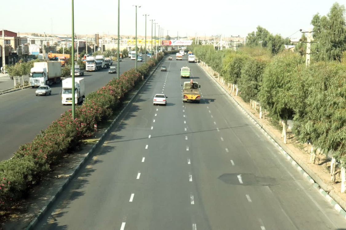 صدور پروانه ساخت در منطقه ۱۰۵۰ هکتاری بلوار شهید خداکرم قم/مالکان برای تعیین تکلیف مراجعه کنند